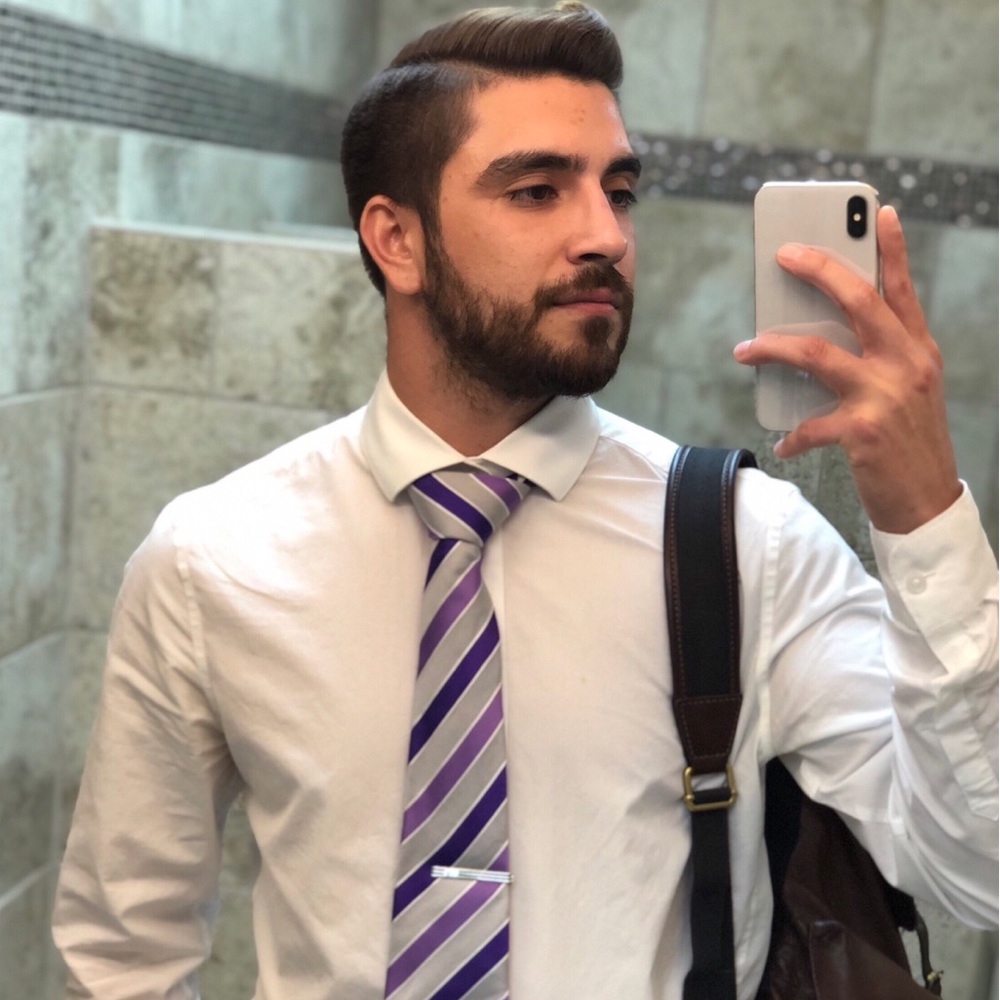 Meet your Posher, Travis